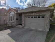 54 GLENWOOD Drive Unit# 3 Brantford