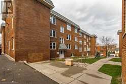 9 ROCKWOOD Place Unit# 8 Hamilton