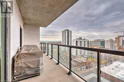 15 QUEEN Street S Unit# 812 Hamilton