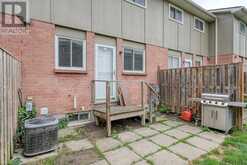 394 SPRINGBANK Avenue Unit# 4 Woodstock