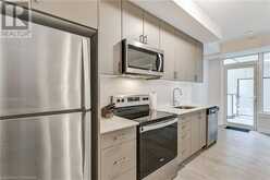 3200 WILLIAM COLTSON Avenue Unit# 401 Oakville