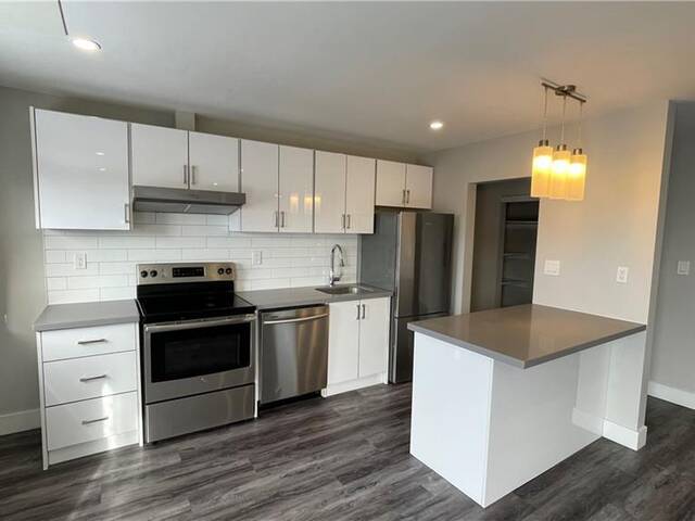 413 HAZEL Street Unit# 401 Waterloo Ontario