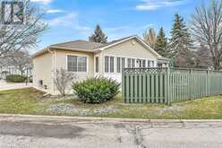 376 SILVERBIRCH Boulevard Mount Hope