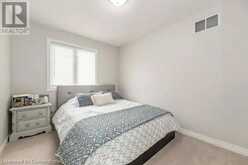 876 GOLF LINKS Road Unit# 18 Ancaster