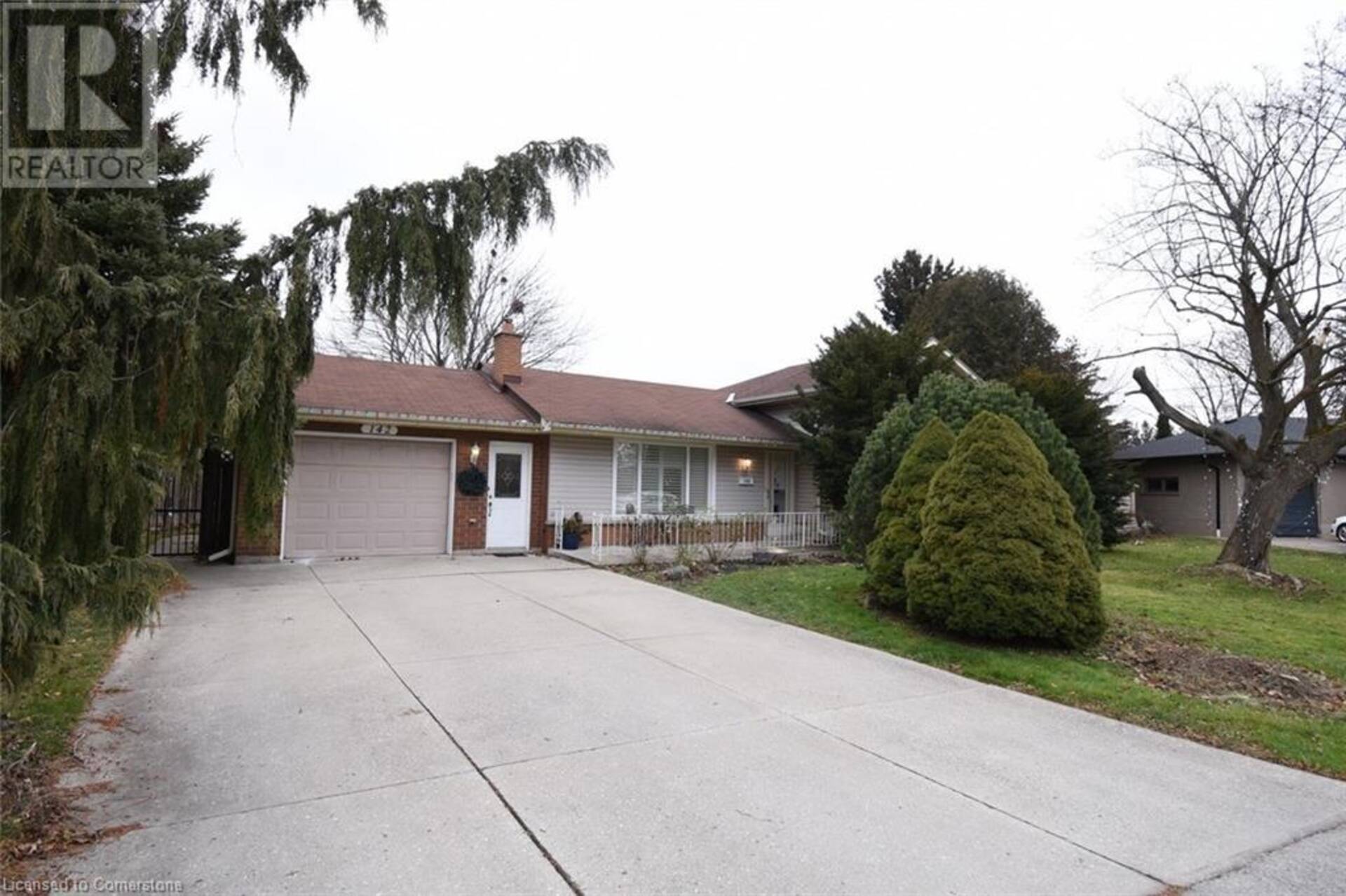 142 COUNCIL Crescent Ancaster