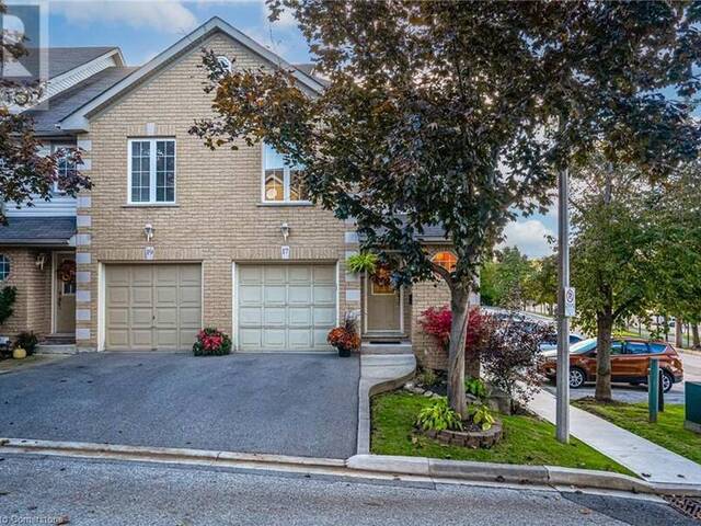 31 MOSS Boulevard Unit# 17 Dundas Ontario