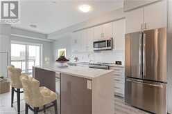 128 GROVEWOOD Common Unit# 321 Oakville