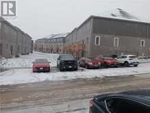 620 COLBORNE Street W Unit# 32 Brantford