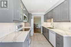 77 GOVERNORS Road Unit# 501 Dundas