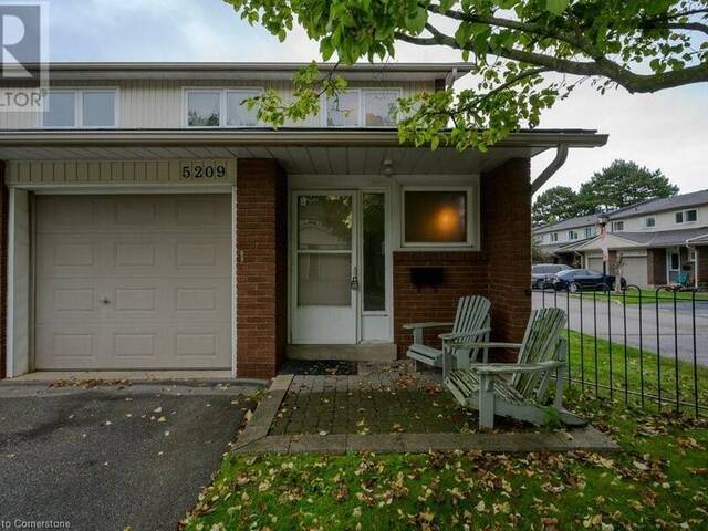 5209 BANTING Court Burlington Ontario