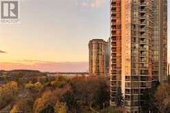 55 KINGSBRIDGE GARDEN Circle Unit# 704 Mississauga