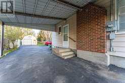 42 DUNSDON (LOWER UNIT) Street Brantford