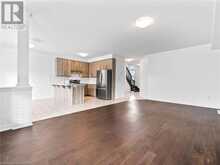 8 ELKINGTON Lane Brantford