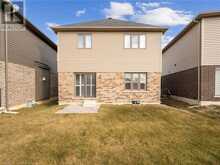 8 ELKINGTON Lane Brantford