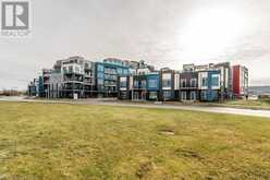 10 CONCORD Place Unit# 413 Grimsby