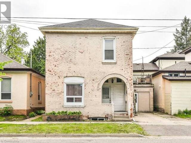 165 NELSON Street Brantford Ontario