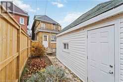 17 SPADINA Avenue S Hamilton