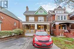 17 SPADINA Avenue S Hamilton