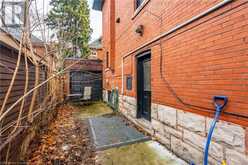 185 FAIRLEIGH Avenue S Hamilton