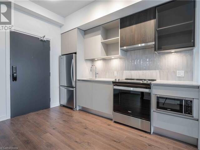 395 DUNDAS Street W Unit# PH03 Oakville Ontario