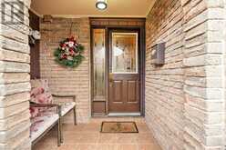 2301 CAVENDISH Drive Unit# 41 Burlington