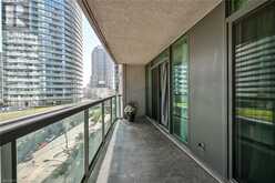 30 GRAND TRUNK Crescent Unit# 709 Toronto