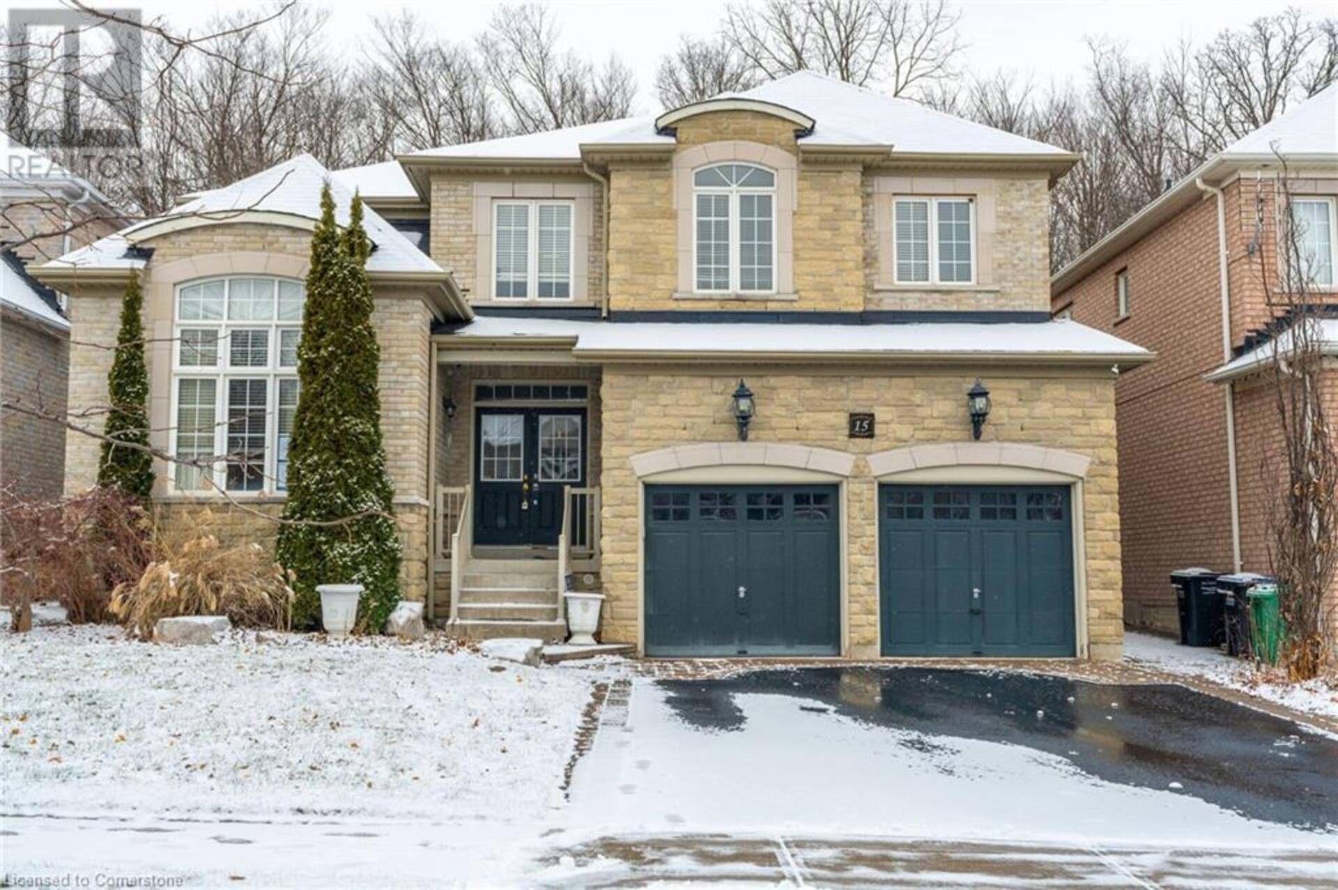 15 HELLYER Avenue Brampton