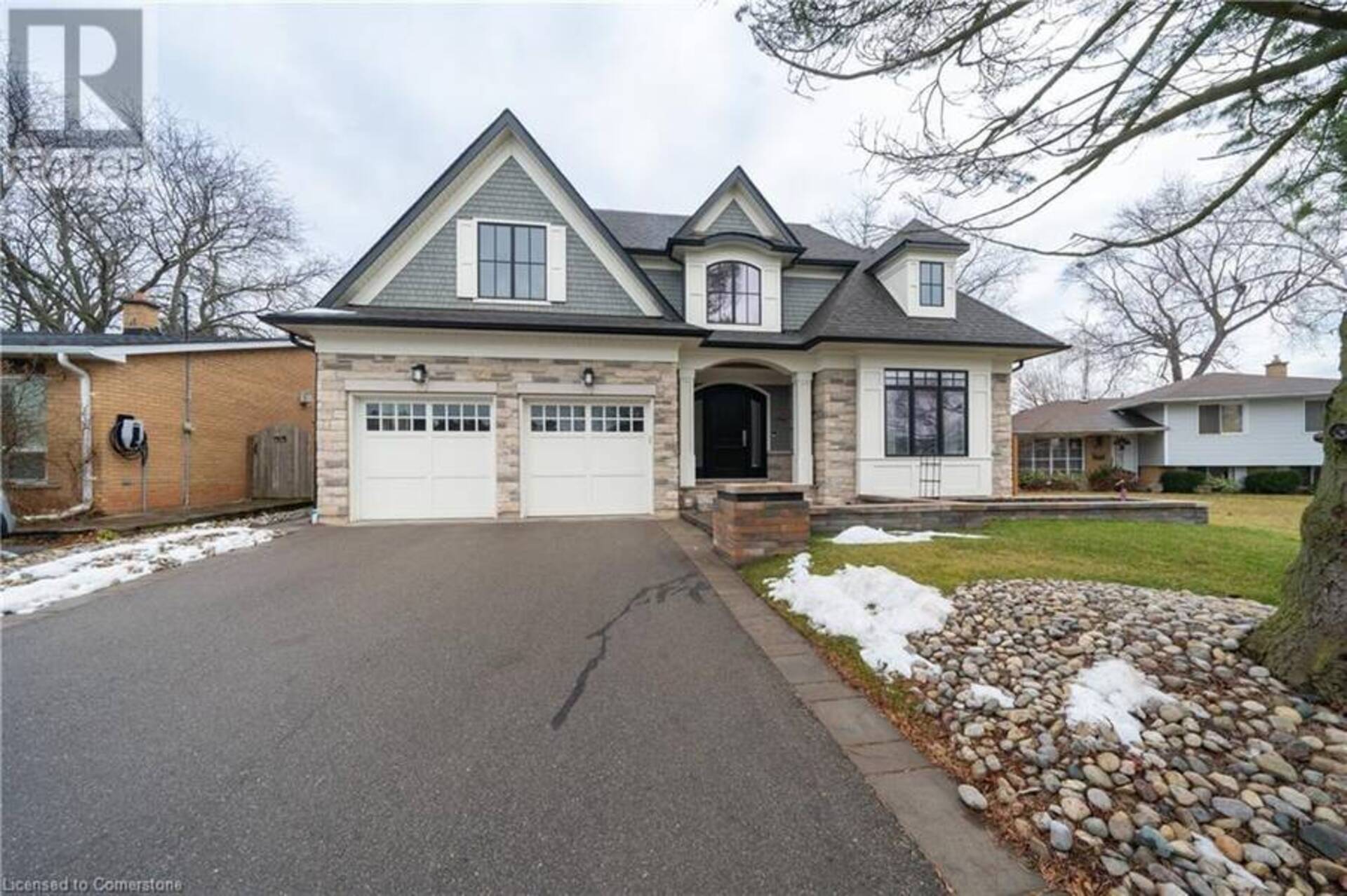 417 SCARSDALE Crescent Oakville