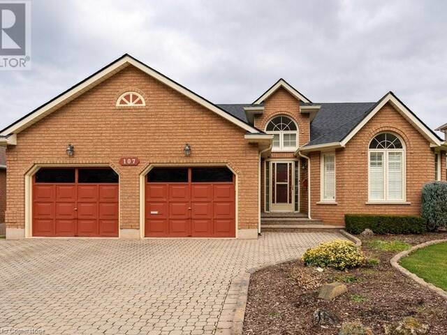 107 DORCHESTER Drive Grimsby Ontario