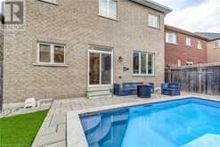 88 MCKNIGHT Avenue Waterdown