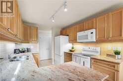 3000 CREEKSIDE Drive Unit# 807 Dundas