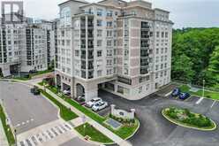 3000 CREEKSIDE Drive Unit# 807 Dundas