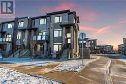 590 NORTH SERVICE ROAD Unit# 27 Stoney Creek