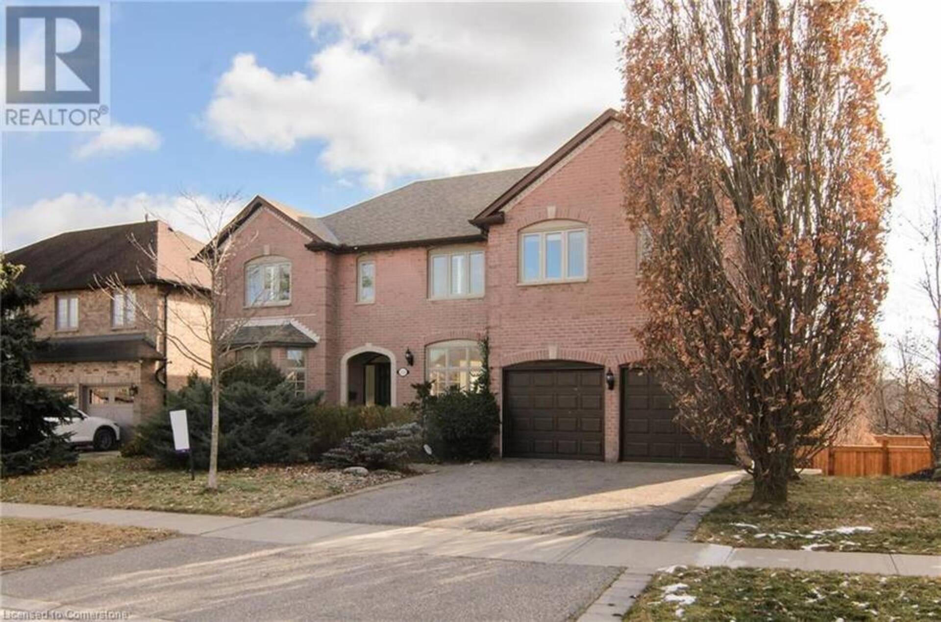 2124 NIPIGON Drive Oakville