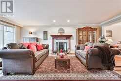 335 CAREY Court Oakville