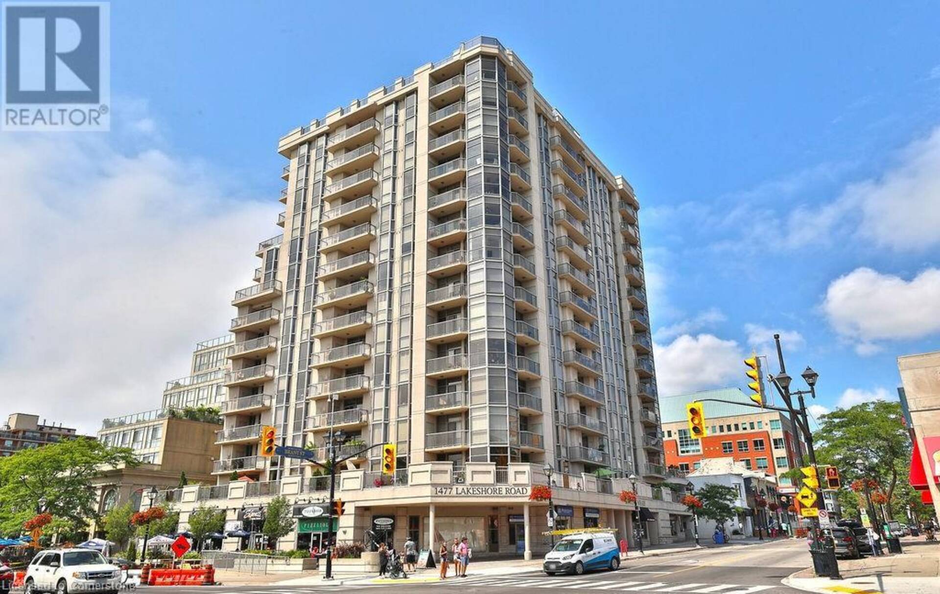 1477 LAKESHORE Road Unit# 301 Burlington