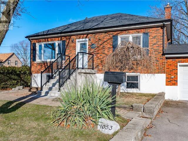 1053 HELENA Street Burlington Ontario