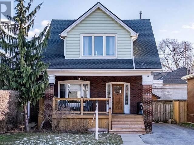 15 CONNAUGHT Avenue S Hamilton Ontario