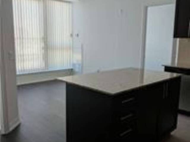 5001 CORPORATE Drive Unit# 701 Burlington Ontario