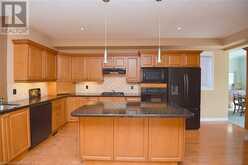 182 VALRIDGE Drive Ancaster