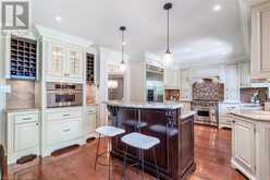 2185 MEADOWLAND Drive Oakville