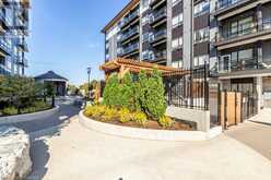 243 NORTHFIELD DRIVE EAST Drive E Unit# 37 Waterloo