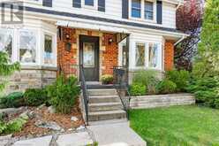 2 CHEDOKE Avenue Hamilton