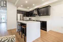 370 STONEHENGE Drive Unit# 19 Ancaster