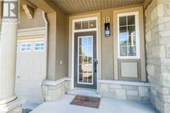 370 STONEHENGE Drive Unit# 19 Ancaster