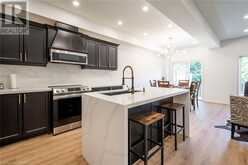 370 STONEHENGE Drive Unit# 19 Ancaster