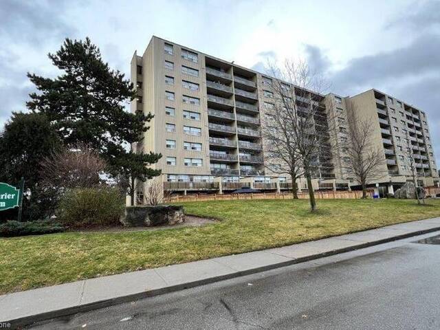 15 NICKLAUS Drive Unit# 1010 Hamilton Ontario