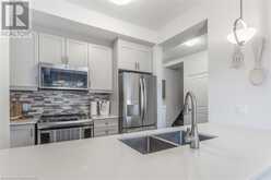 30 TIMES SQUARE Boulevard Unit# 274 Stoney Creek