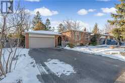 15 LAURENDALE Avenue Waterdown