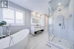 2083 JAGUAR Lane Oakville